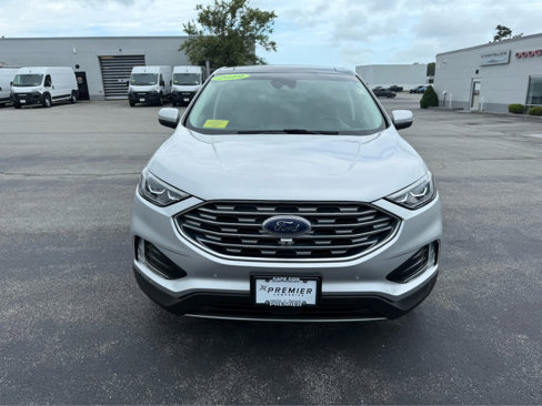 Used 2019 Ford Edge Titanium w/ Equipment Group 301A image 2