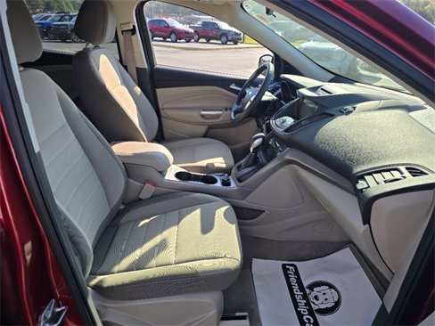 Used 2016 Ford Escape SE w/ Equipment Group 201A image 14