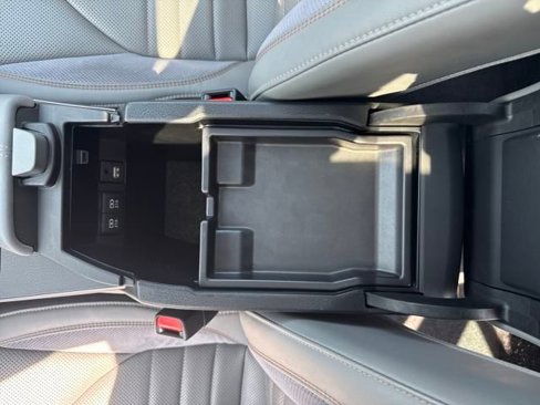 Used 2019 Toyota Avalon XSE w/ All Weather Liner Package image 26