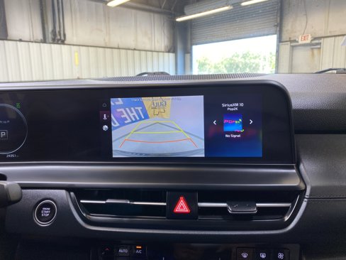 Used 2024 Kia Seltos SX w/ SX Sunroof Package image 45