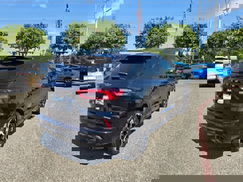 Used 2023 Ford Escape ST-Line Select w/ Tech Pack #2 image 5