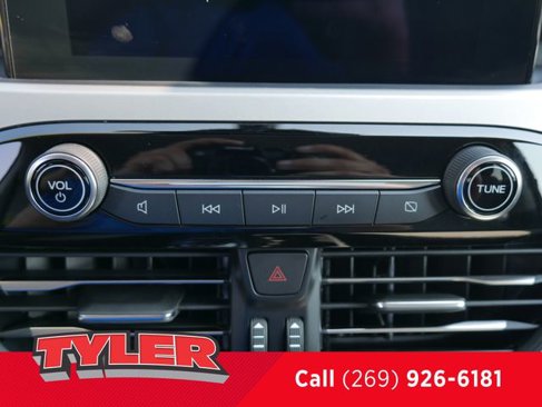 Used 2022 Ford Escape SE w/ Cold Weather Package image 31