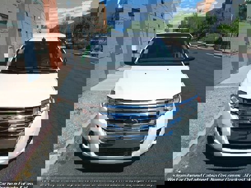 Used 2013 Ford Edge SE image 2