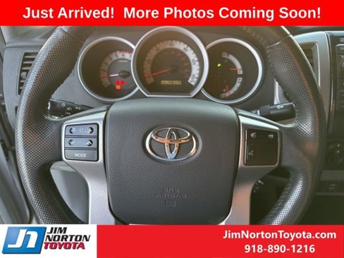 Used 2012 Toyota Tacoma PreRunner w/ TRD Off-Road Pkg image 16