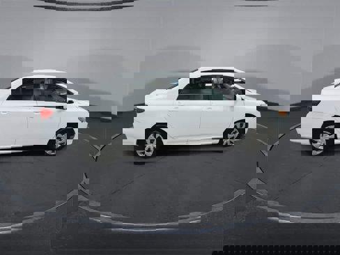 Used 2011 Toyota Corolla LE image 9