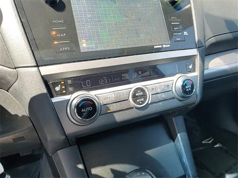 Used 2016 Subaru Outback 2.5i Premium image 22