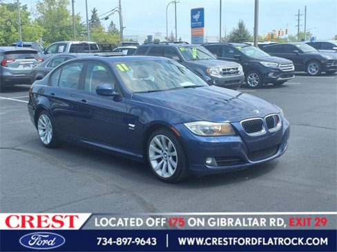 Used 2011 BMW 328i xDrive Sedan image 1