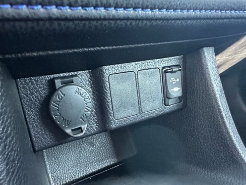 Used 2018 Toyota Corolla L image 29