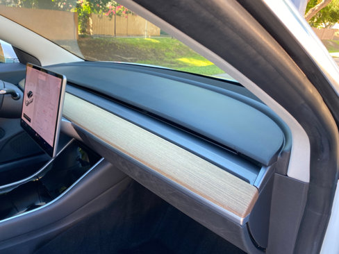 Used 2018 Tesla Model 3 Long Range image 48