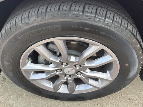 Certified 2023 GMC Terrain SLT w/ Infotainment Package II image 13