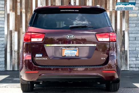 Used 2015 Kia Sedona SX image 4