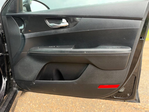 Used 2020 Kia Forte GT-Line image 20