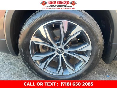 Used 2018 INFINITI QX30 Premium image 20