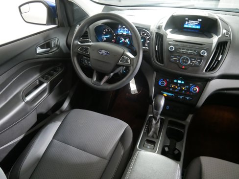 Used 2018 Ford Escape SE image 9