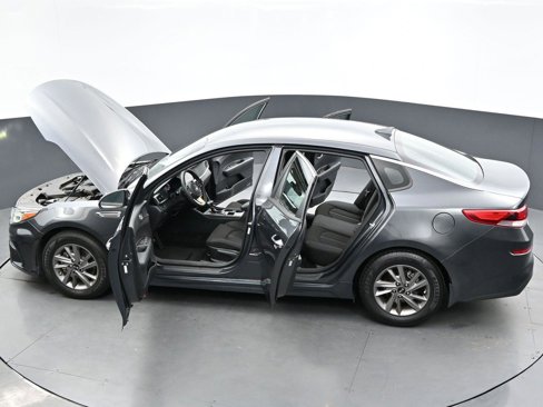 Used 2020 Kia Optima LX image 36