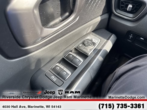 Used 2023 Kia Sorento LX image 23