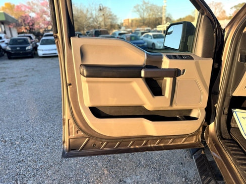 Used 2019 Ford F150 XLT w/ Equipment Group 302A Luxury image 12