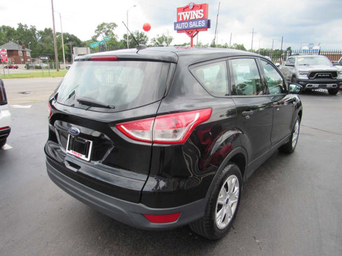 Used 2016 Ford Escape S image 6