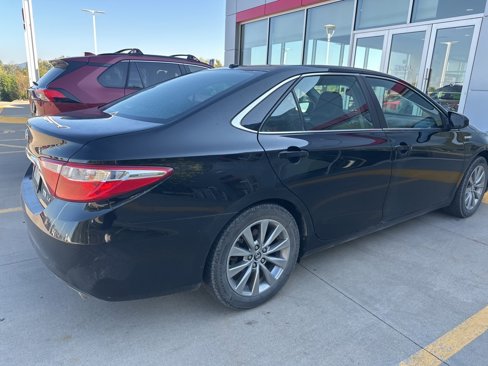 Used 2016 Toyota Camry LE image 17