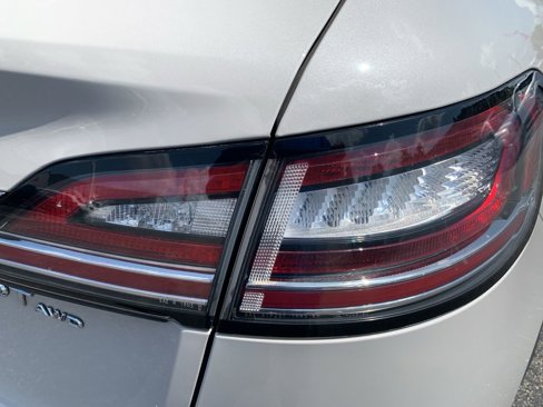 Used 2019 Lincoln Nautilus Premier image 33