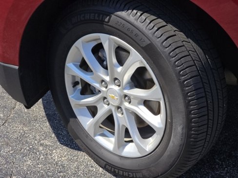 Used 2018 Chevrolet Equinox LT image 8
