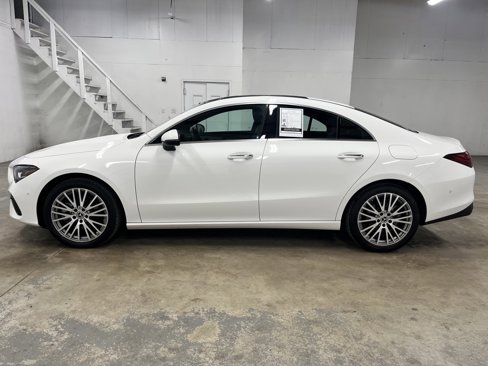 Used 2025 Mercedes-Benz CLA 250 image 5