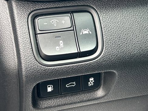 Used 2019 Kia Optima LX image 11