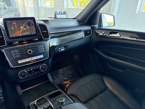 Used 2017 Mercedes-Benz GLE 350 image 40