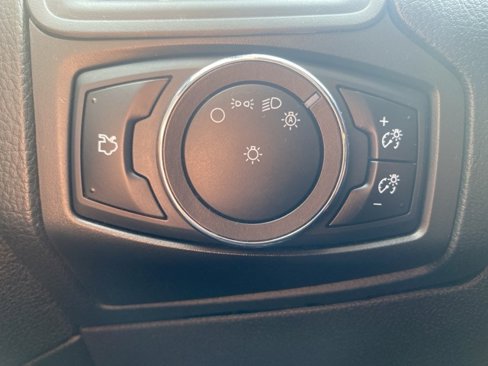 Used 2014 Ford Focus SE image 15