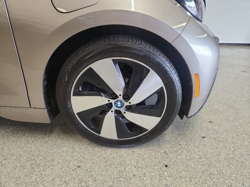 Used 2014 BMW i3 w/ Range Extender image 8