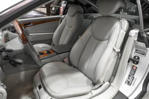 Used 2004 Mercedes-Benz SL 500 image 4
