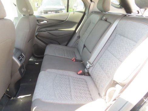 Used 2023 Chevrolet Equinox LT w/ Driver Convenience Package image 21