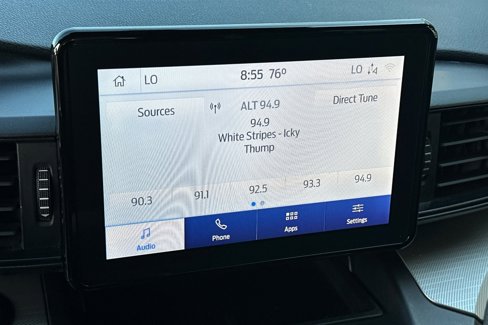 Used 2020 Ford Explorer XLT image 26