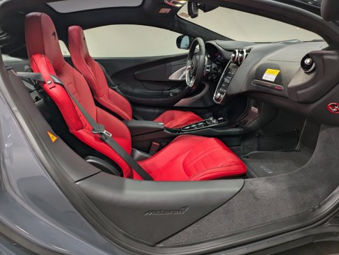 New 2025 McLaren GTS image 20