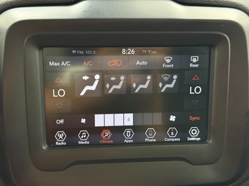 Used 2019 Jeep Renegade Latitude image 16