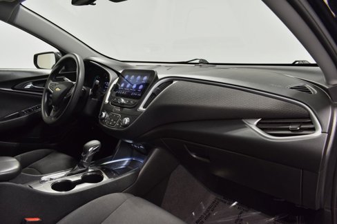 Used 2023 Chevrolet Malibu LT image 32