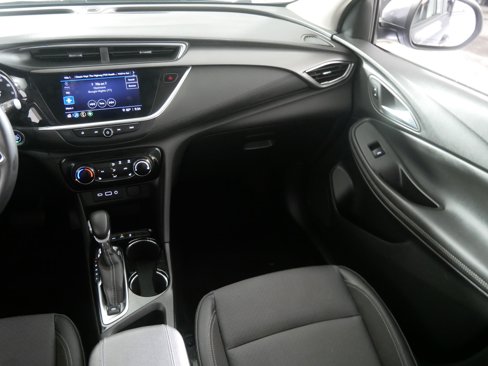 Used 2022 Buick Encore GX Preferred w/ Cold Weather Comfort Package image 11