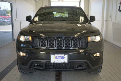 Used 2019 Jeep Grand Cherokee Laredo image 17
