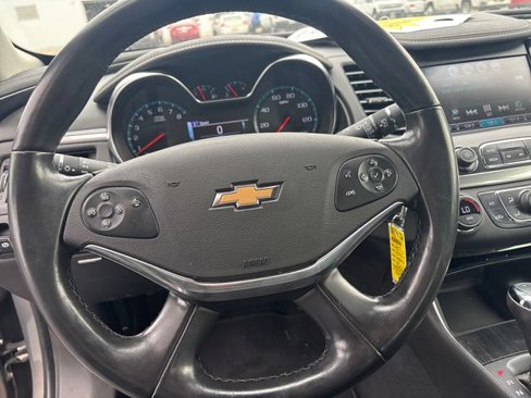 Used 2017 Chevrolet Impala LT w/ Leather Package image 17