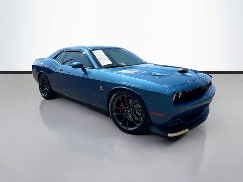 Used 2022 Dodge Challenger R/T Scat Pack image 3