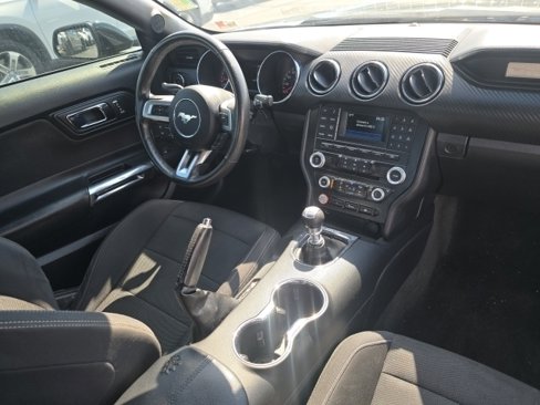 Used 2016 Ford Mustang Coupe image 15