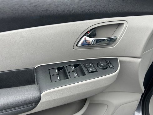Used 2016 Honda Odyssey EX-L image 29