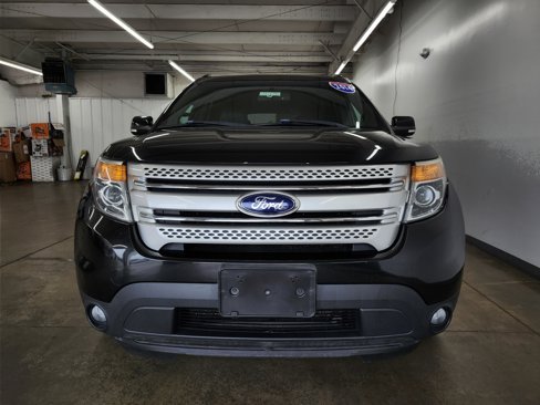 Used 2014 Ford Explorer XLT w/ Equipment Group 202A image 31
