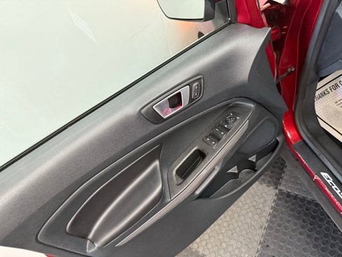 Used 2022 Ford EcoSport Titanium w/ Interior Protection Package image 15
