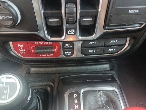 Used 2020 Jeep Gladiator Rubicon image 48