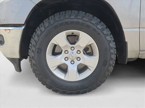 Used 2022 RAM 1500 Big Horn image 23