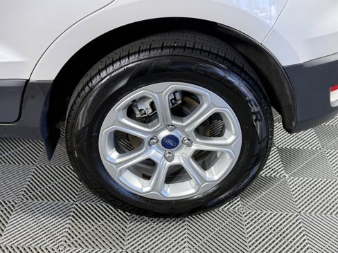 Certified 2018 Ford EcoSport SE image 30