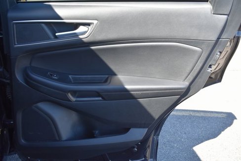 Used 2022 Ford Edge SEL w/ Convenience Package image 44
