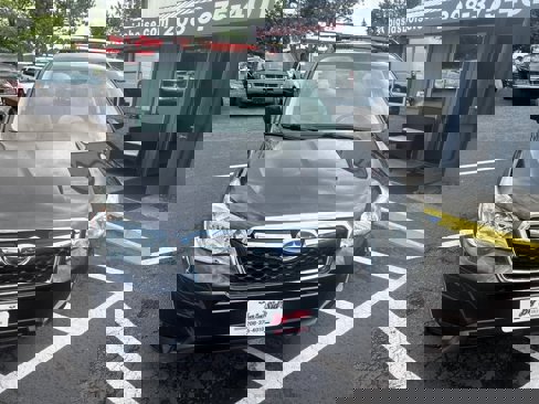 Used 2015 Subaru Forester 2.5i Premium image 9