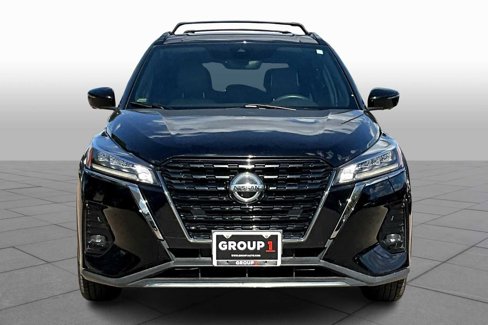 Used 2021 Nissan Kicks SR w/ SR Premium Package image 3